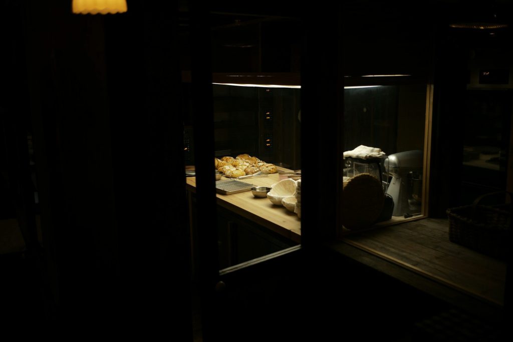 "Mean 9 — the darkest frame measured anywhere in the fleet, and its name is this page's title" — a locked oven door on a dark palette, already measured for exactly this page